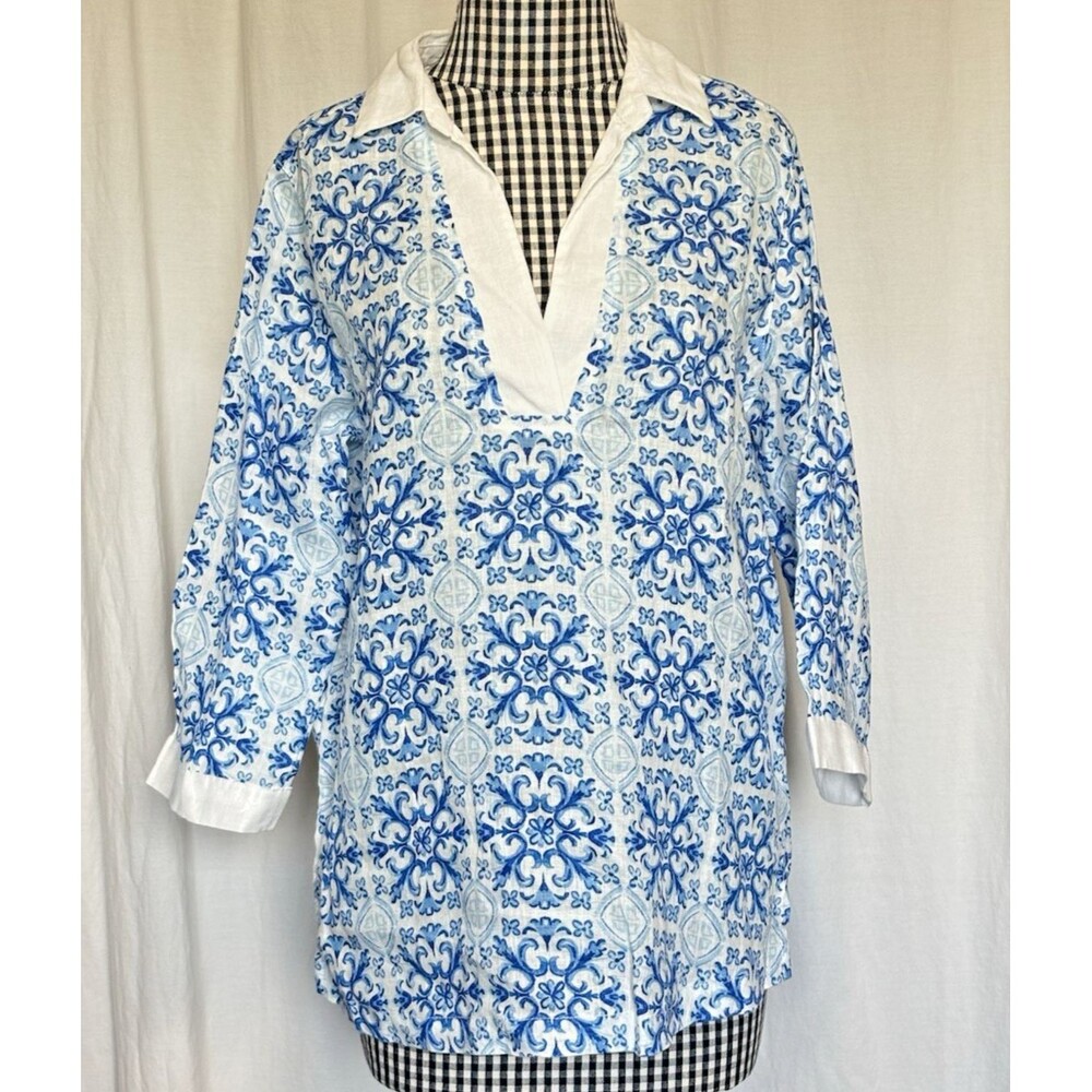 NWT Isaac Mizrahi Blue and White Damask Print Tunic Top 100% Linen Small